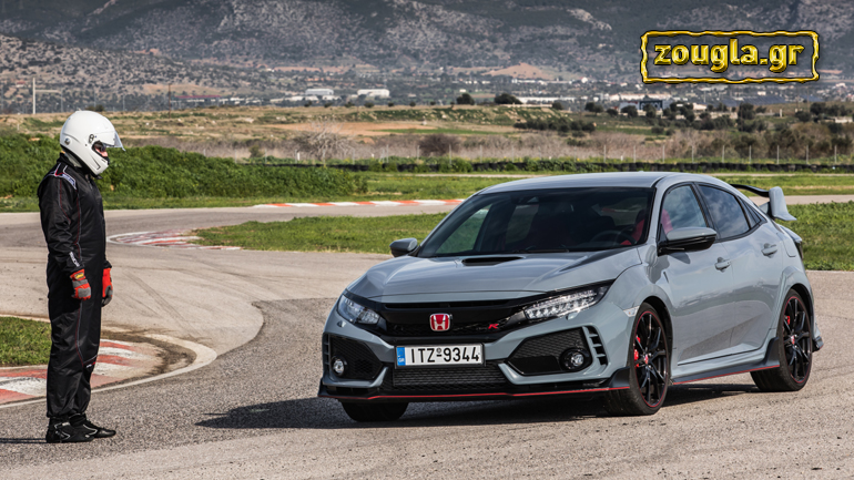 Ποιος παριστάνει τον Stig δίπλα στο Honda Civic Type R;